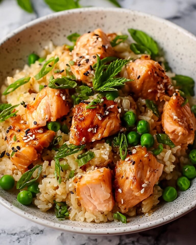 Crispy Salmon Rice Bowl with Spicy Mayo and Avocado Recipe