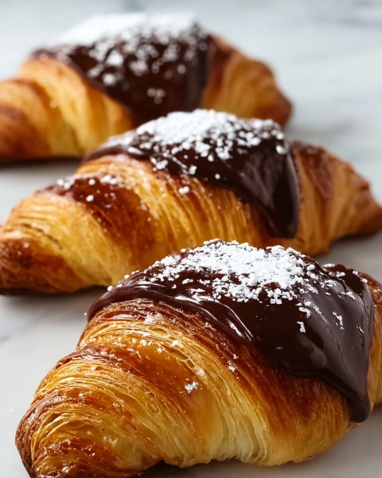 Nutella Crescent Rolls: A Sweet Indulgence Recipe