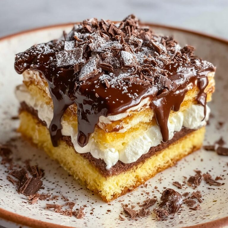 Decadent Creamy Cookie Lasagna with Chocolate and Vanilla Layers Recipe